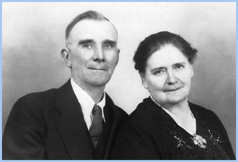 Peter and Maria Wiensz - Clearbrook, B.C.